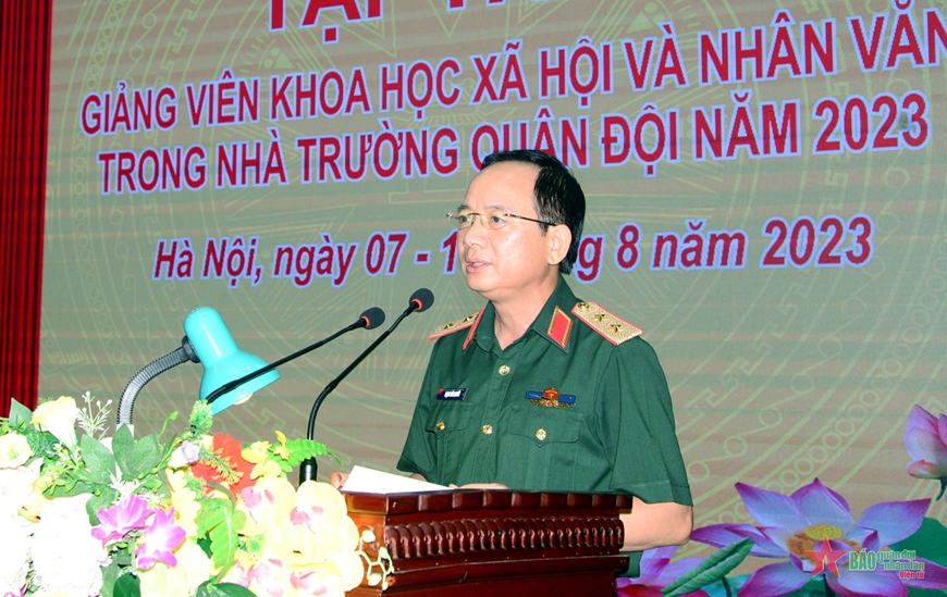 Khai mạc tập huấn giảng viên khoa học xã hội và nhân văn trong các nhà trường Quân đội